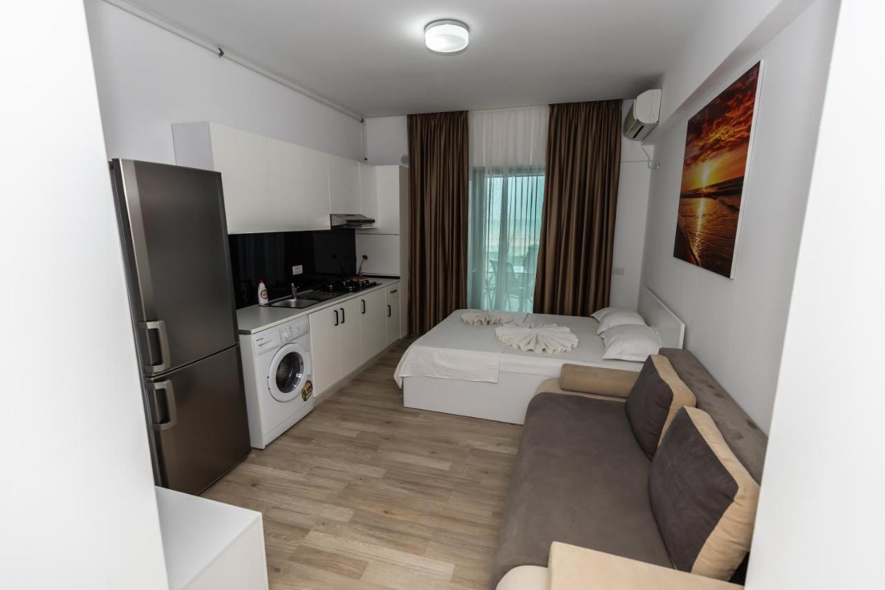 Pupa Residence Mamaia Eksteriør billede